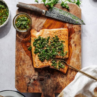 Chimichurri salmon